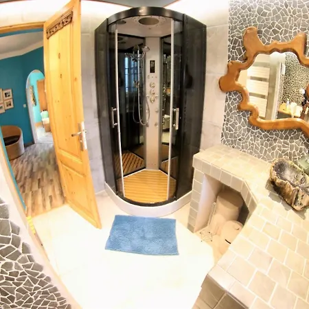 Villa Luxurious With Private Near Lacanau